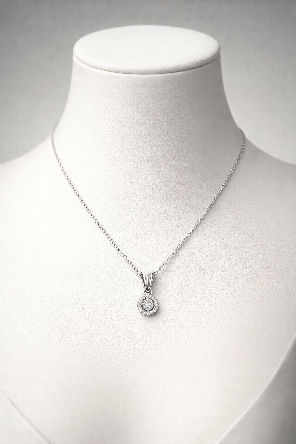 Circle of light pendant set